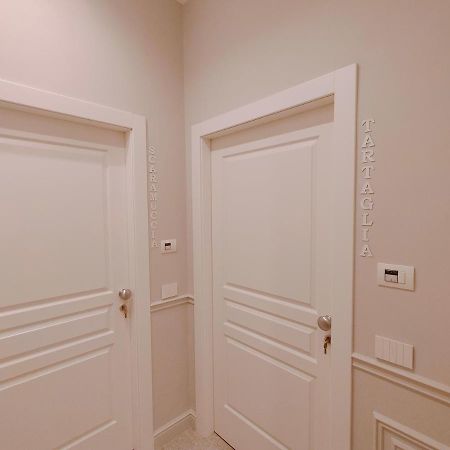 Maccus Suite Napoli Exterior foto