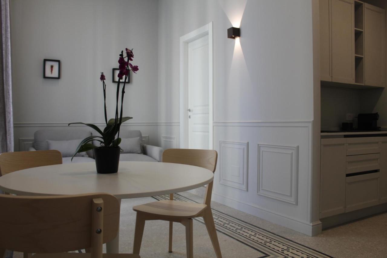 Maccus Suite Napoli Exterior foto