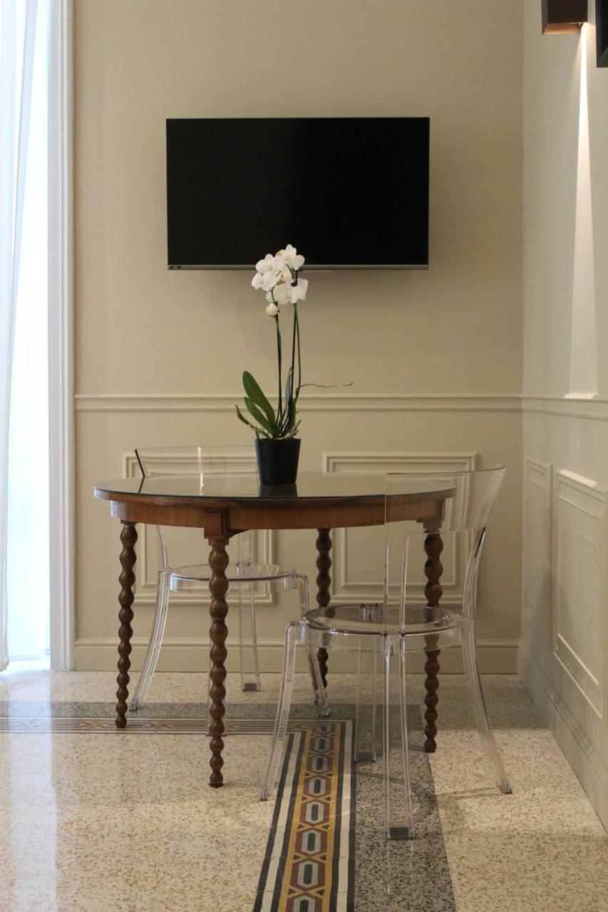 Maccus Suite Napoli Exterior foto
